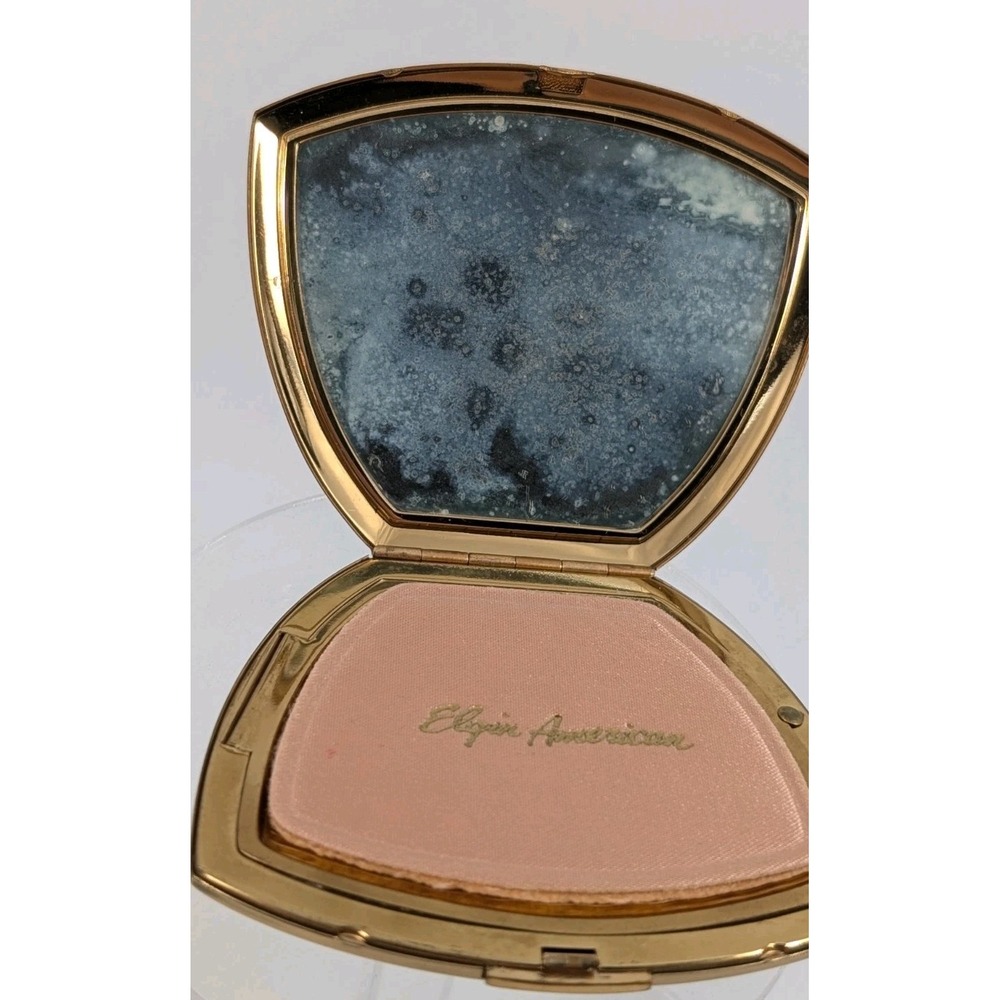Vintage Elgin American "Queen for a Day" Gold Tone Powder‎ Compact - Made in USA - Picture 5 of 10